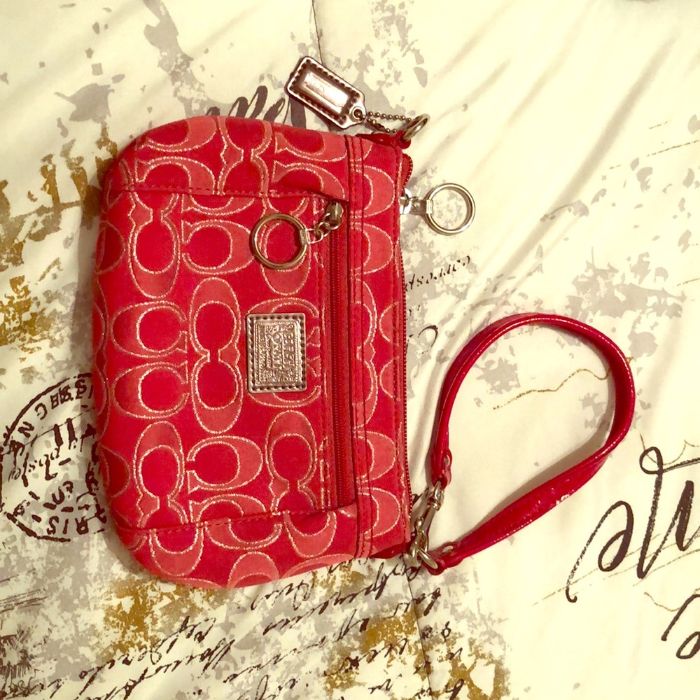 Authentic Coach Poppy wristlet